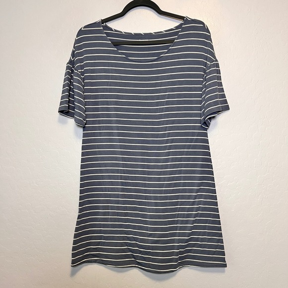 Garnet Hill Dresses & Skirts - Garnet Hill Small T-Shirt Dress Blue White Striped Flutter Sleeve Scoop Neck